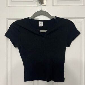 TNA aritzia black cropped tshirt